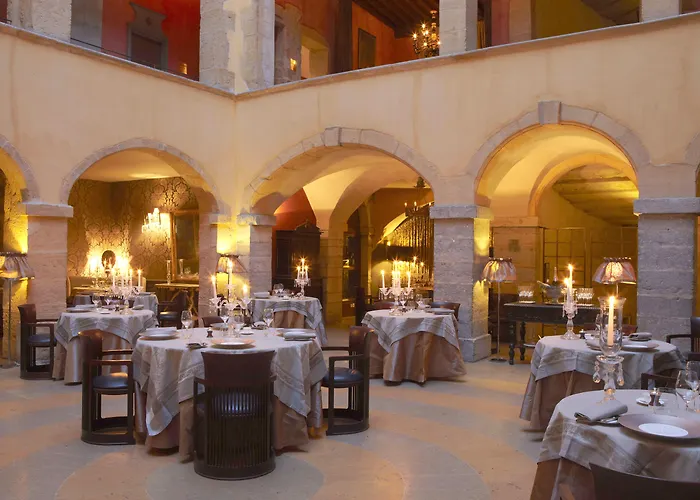 Cour des Loges Lyon, a Radisson Collection Hotel